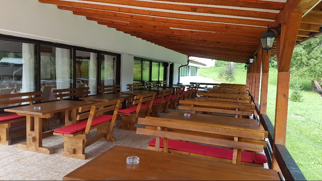 restoran-mladost1